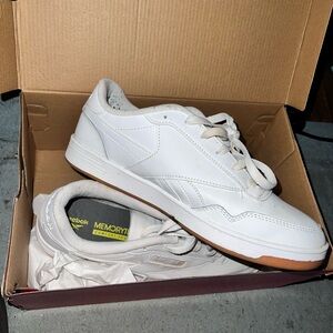 REEBOK TENNIS SHOES LADIES